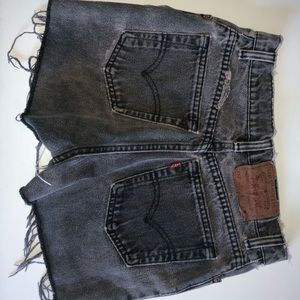black levi shorts